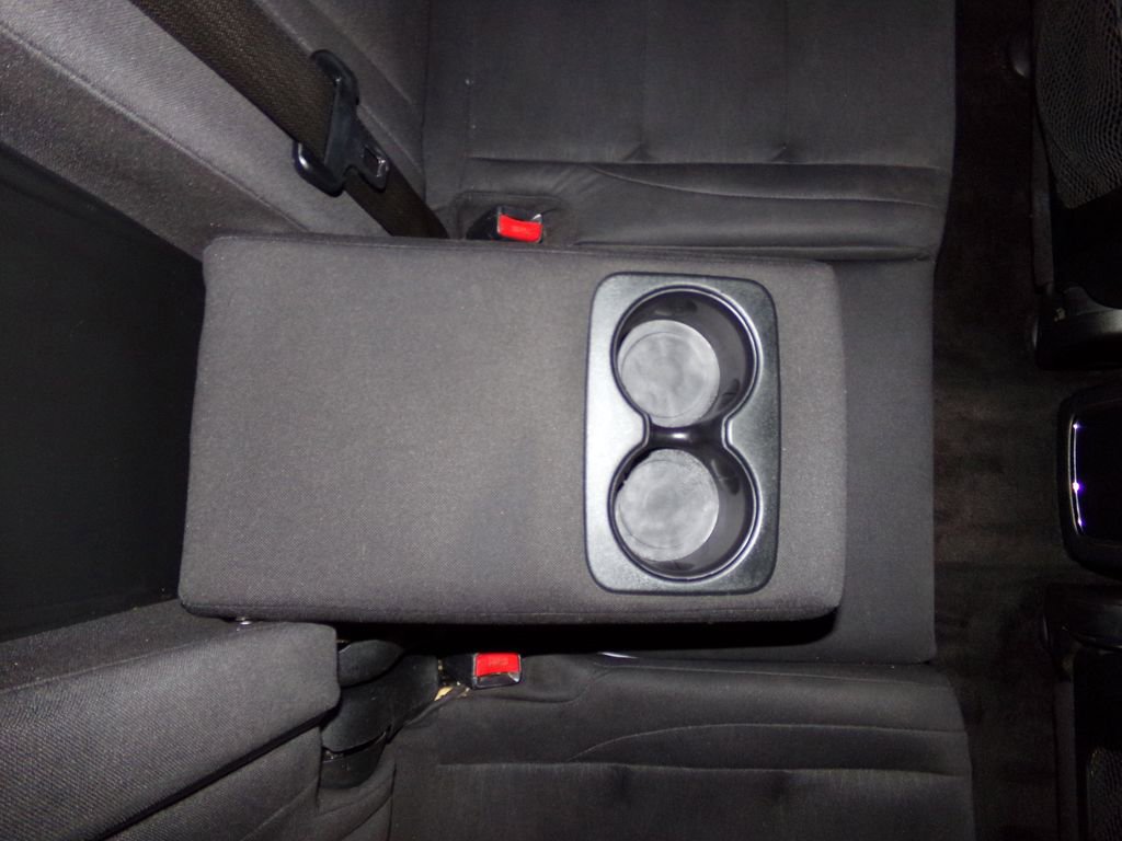 Used 2018 Dodge Durango SXT w/ 3rd Row Seating Group image 11