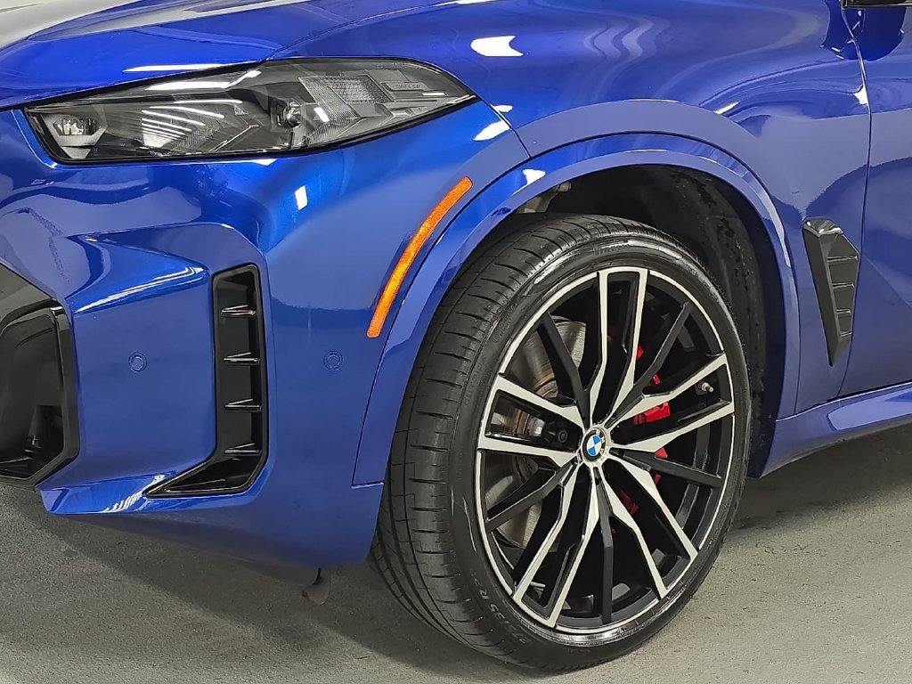 Used 2026 BMW X5 M60i w/ Executive Package AWD/4WD image 11
