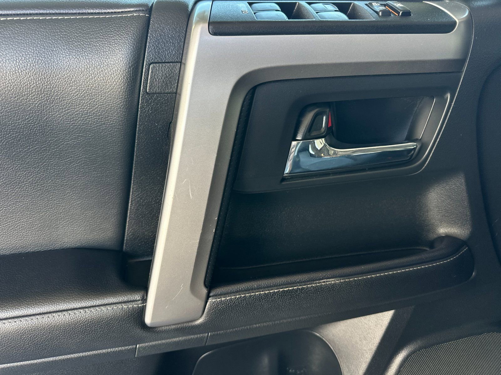 Used 2023 Toyota 4Runner SR5 Premium w/ Moonroof Package image 10