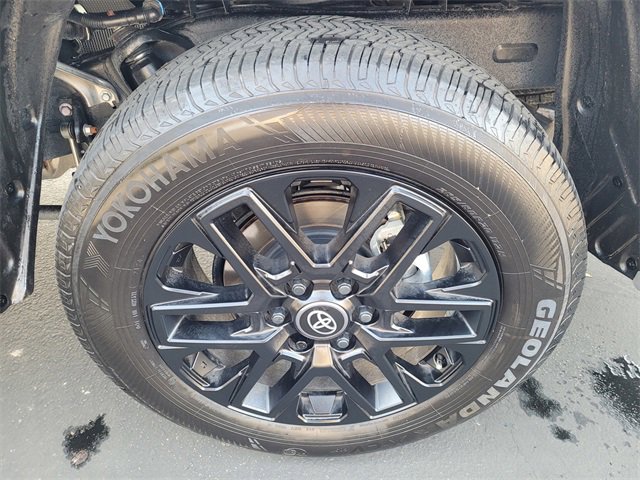 Used 2025 Toyota Tundra Limited image 26