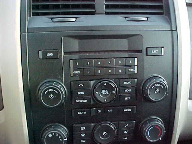 Used 2011 Ford Escape XLS w/ 102A Rapid Spec Order Code FWD image 34
