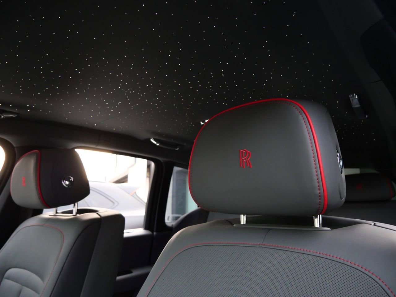 Used 2023 Rolls-Royce Cullinan image 10