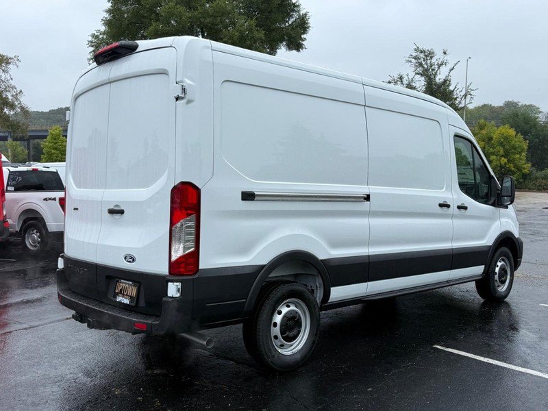 New 2027 Ford Transit 250 148 Medium Roof RWD image 3
