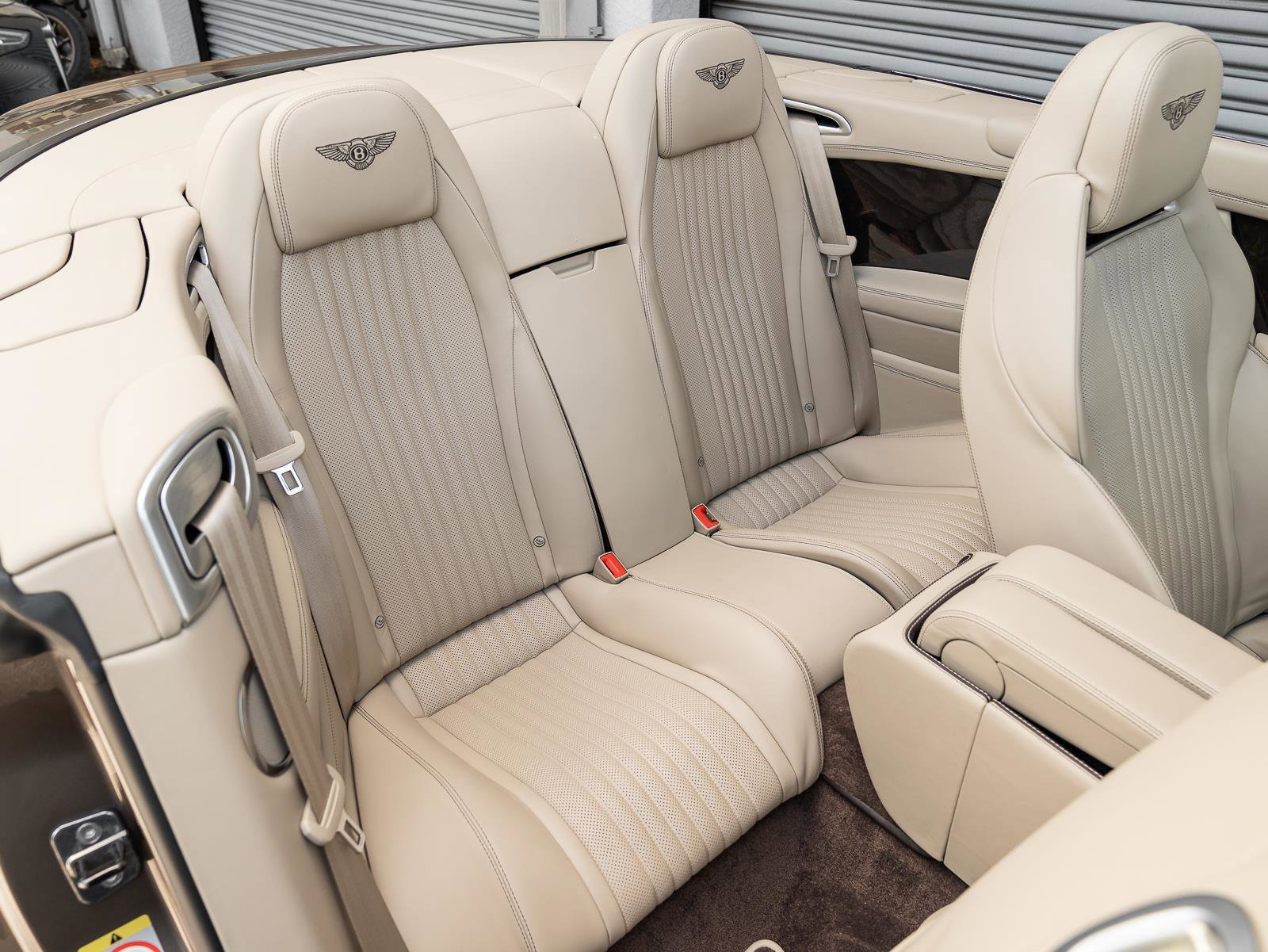 Used 2016 Bentley Continental GT AWD/4WD image 32