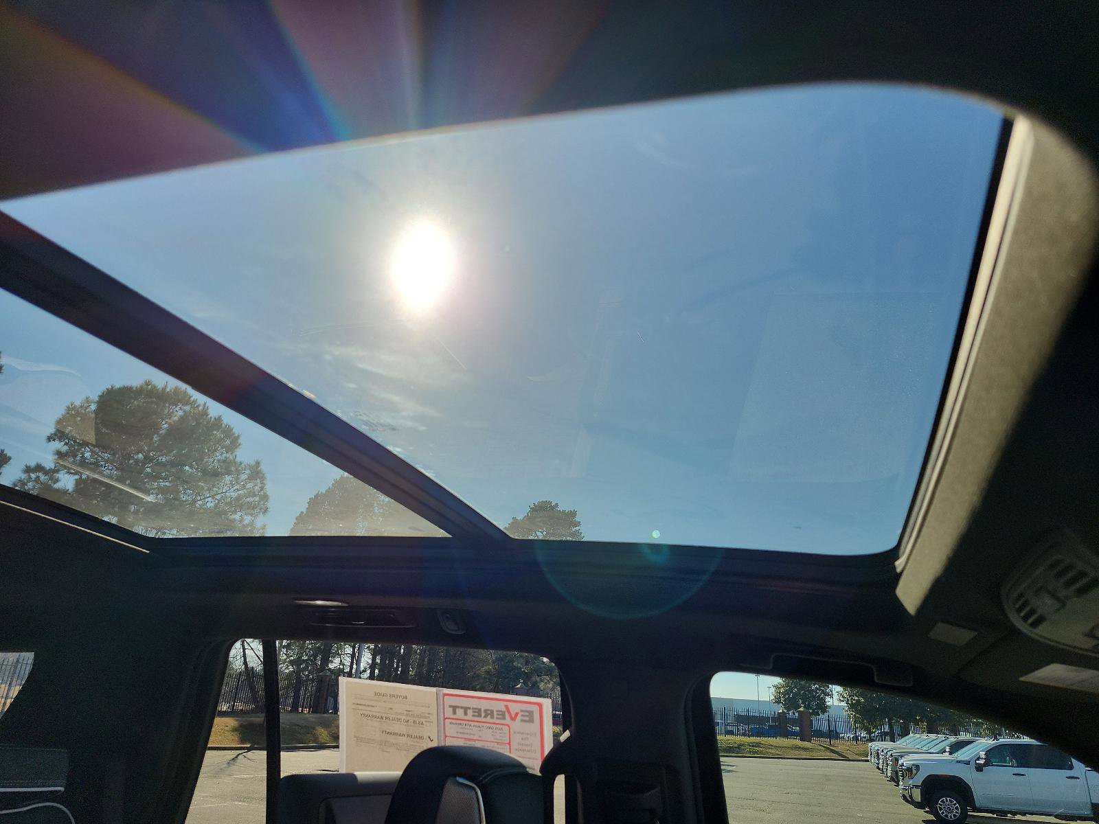 Certified 2025 GMC Yukon AT4 Ultimate w/ LPO, Floor Liner Package image 9