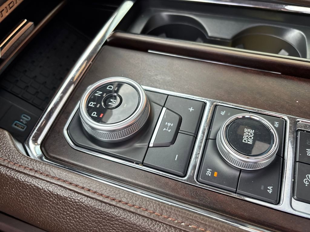 Used 2023 Ford Expedition Max King Ranch image 24