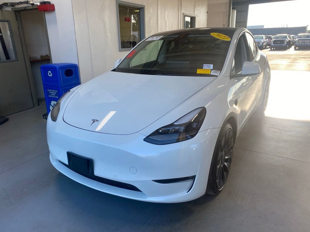Used 2022 Tesla Model Y Performance AWD/4WD image 2
