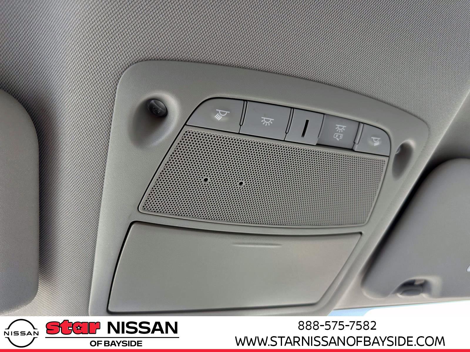 Used 2016 Nissan Altima 2.5 SV w/ Convenience Package image 29