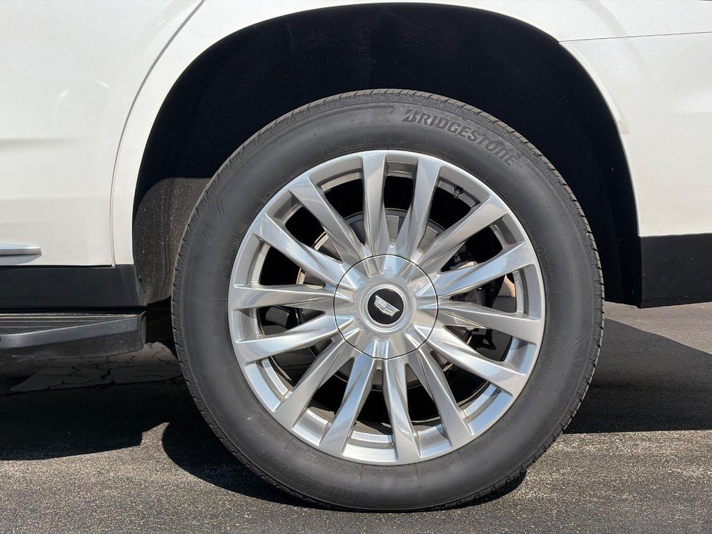 Certified 2023 Cadillac Escalade Premium Luxury AWD/4WD image 6