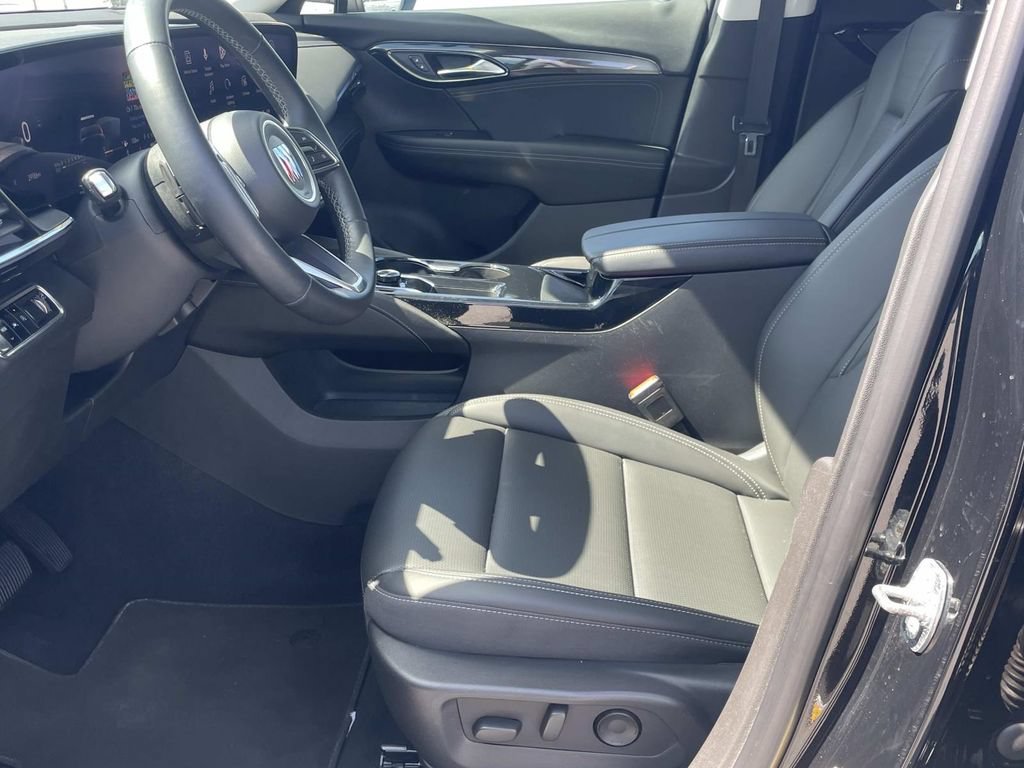 Used 2024 Buick Envision Preferred AWD/4WD image 19