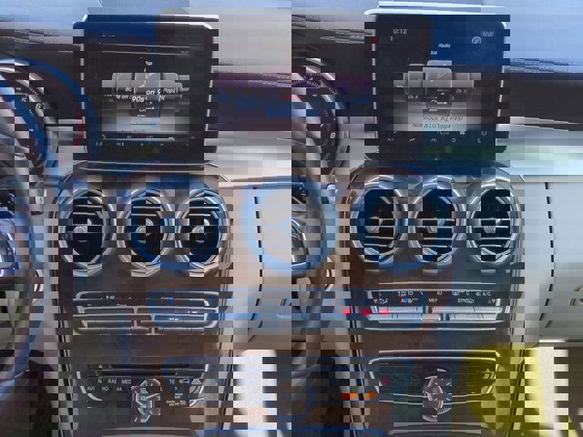 Used 2015 Mercedes-Benz C 300 4MATIC Sedan image 17