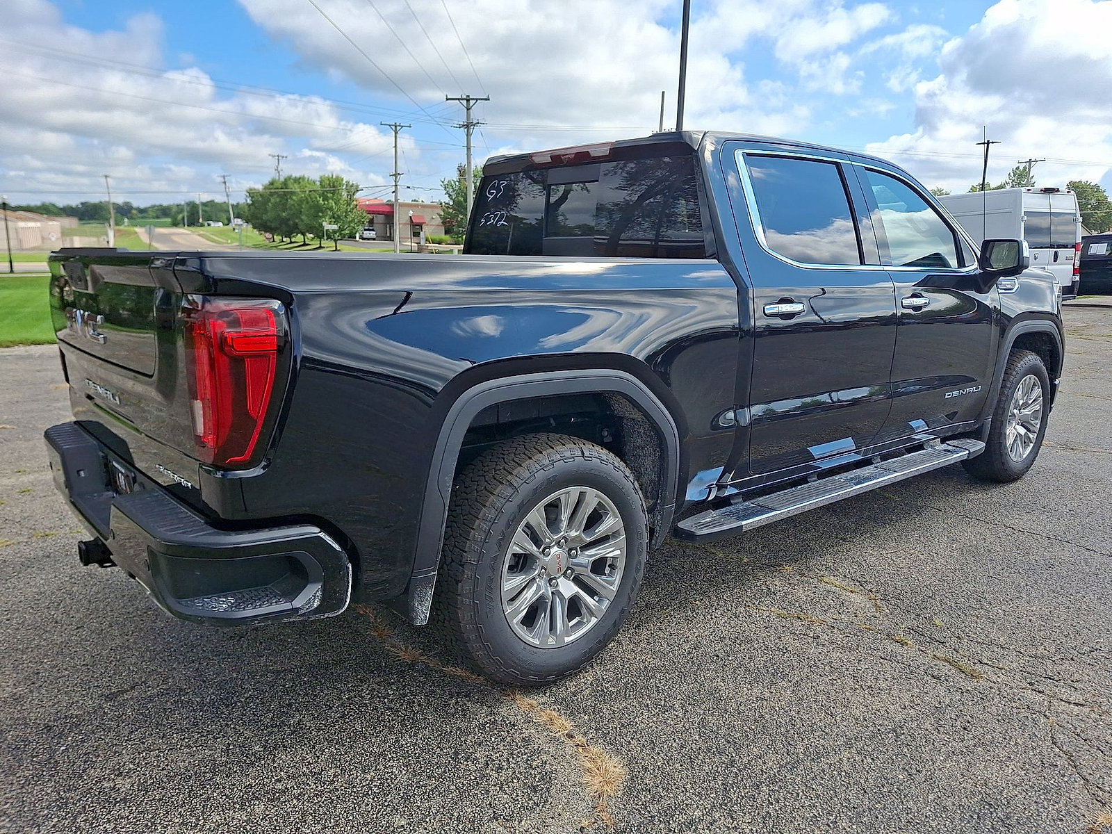New 2026 GMC Sierra 1500 Denali w/ Technology Package AWD/4WD image 12