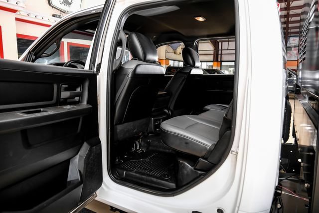Used 2024 RAM 3500 Tradesman w/ Chrome Appearance Group AWD/4WD image 46
