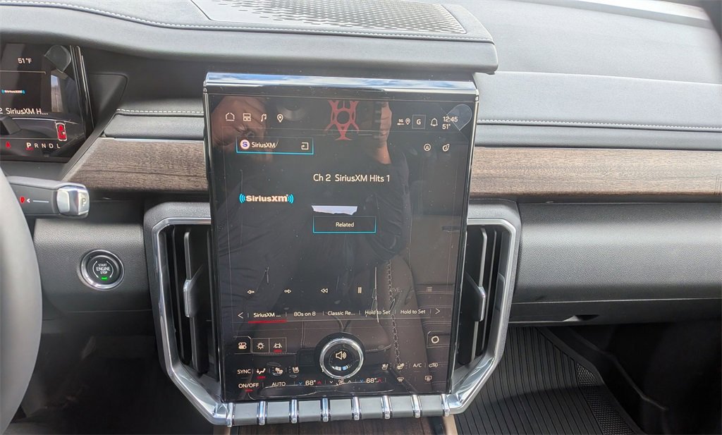 New 2026 GMC Acadia Denali Ultimate w/ LPO, Floor Liner Package image 18