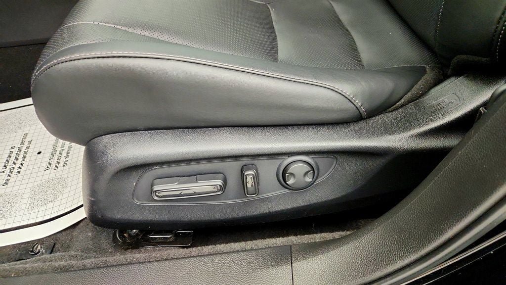 Used 2025 Honda Accord EX-L image 12