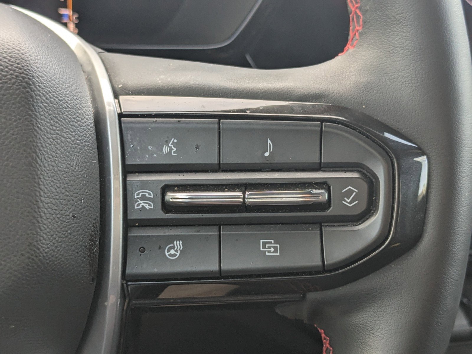 Certified 2023 Chevrolet Colorado Z71 w/ Z71 Convenience Package 2 image 21