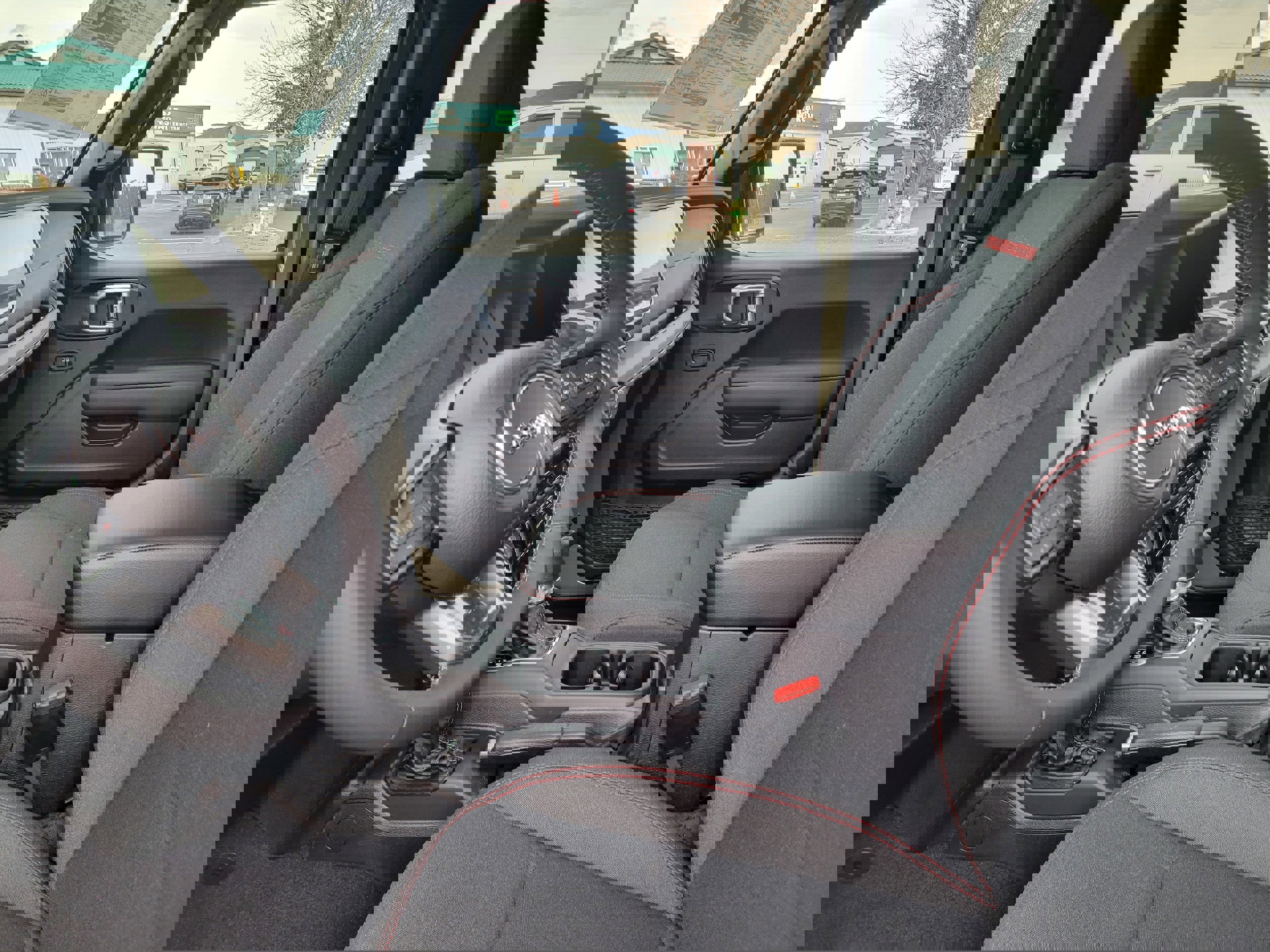 New 2026 Jeep Wrangler Rubicon w/ Xtreme 35 Tire Package image 7