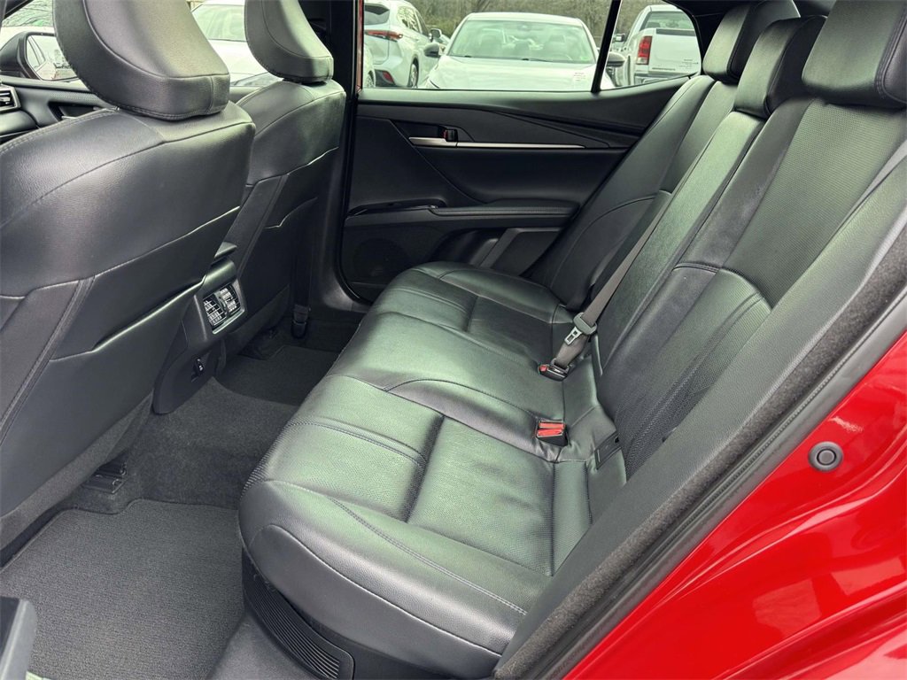Used 2025 Toyota Camry XSE image 17