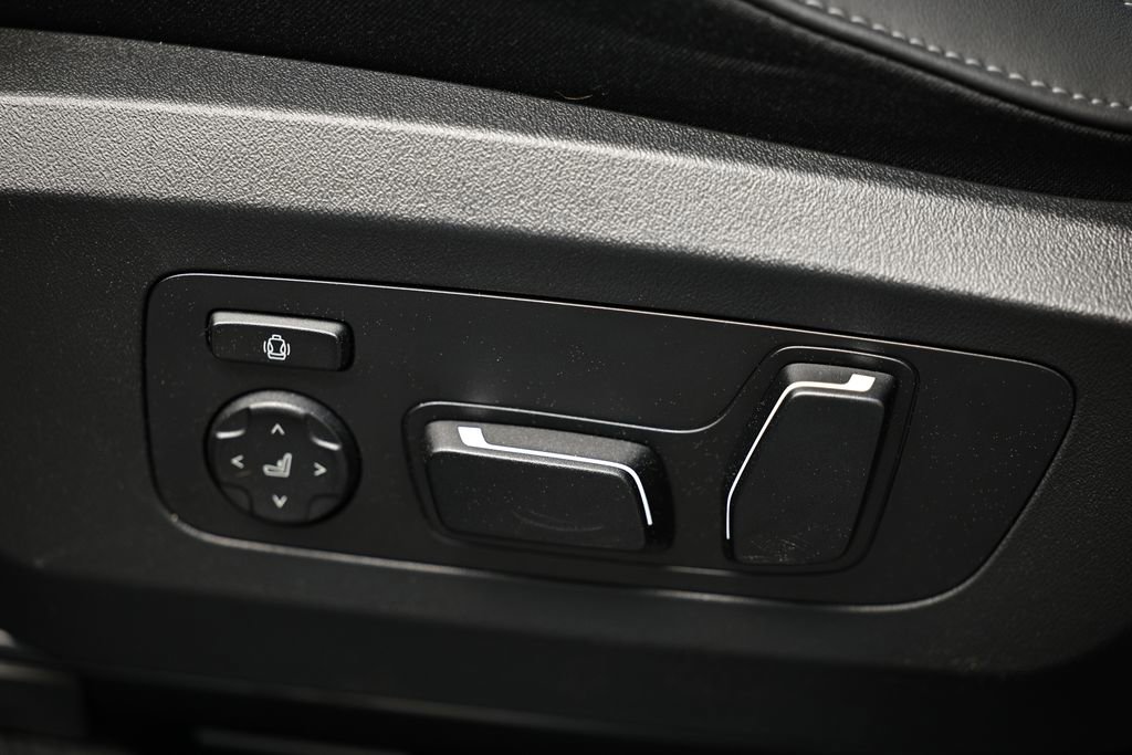 Certified 2025 BMW X3 xDrive30i w/ Premium Package image 26