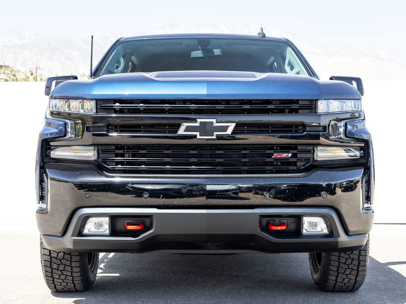 Used 2020 Chevrolet Silverado 1500 LT Trail Boss AWD/4WD image 4