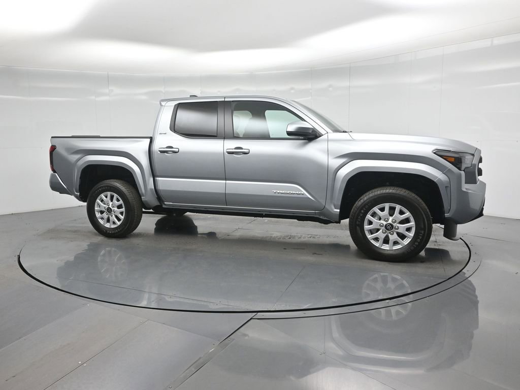 Used 2024 Toyota Tacoma SR5 image 25