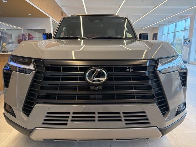 New 2026 Lexus GX 550 image 2