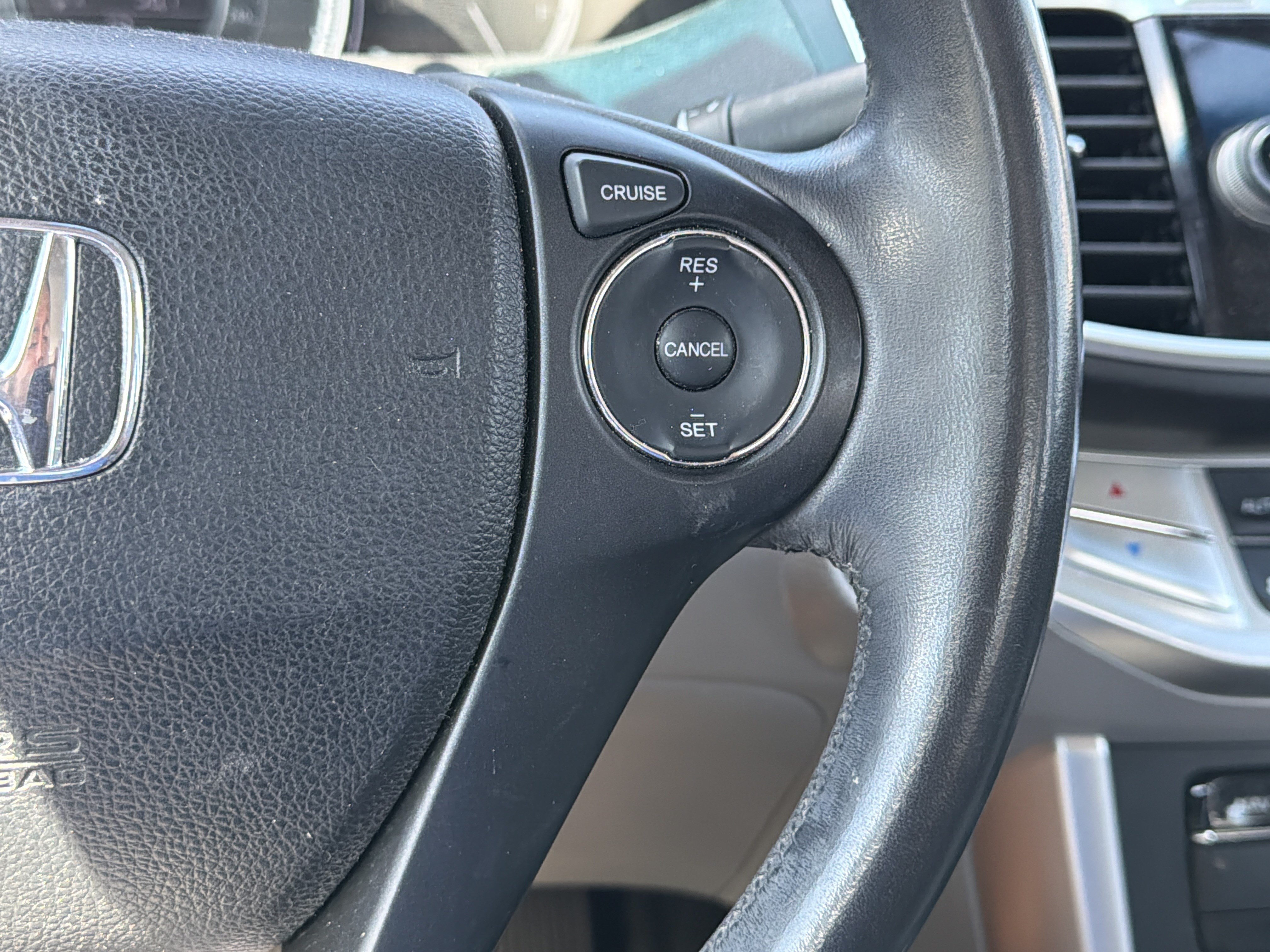 Used 2014 Honda Accord EX-L image 15