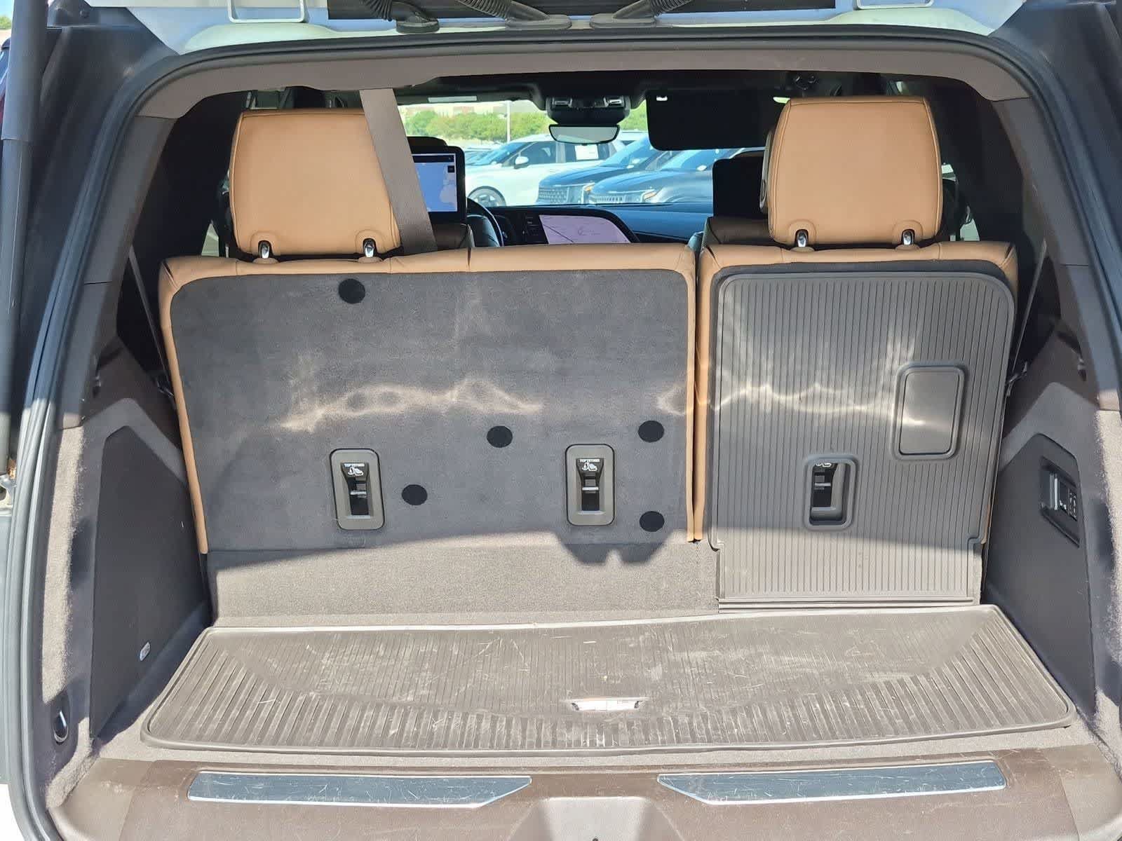 Used 2021 Cadillac Escalade Sport w/ Driver Assist Tech Package RWD image 35