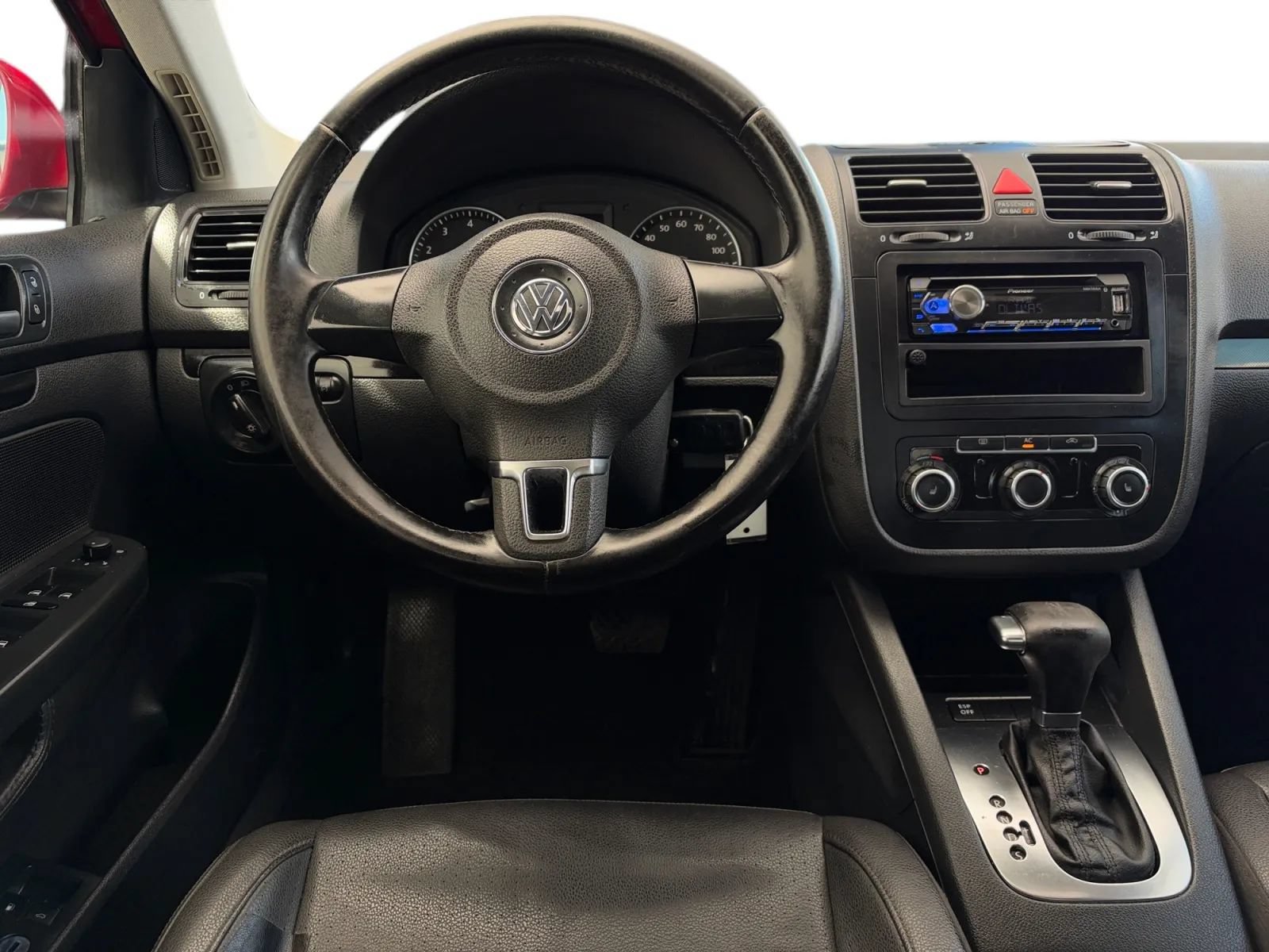 Used 2010 Volkswagen Jetta Limited Edition FWD image 26