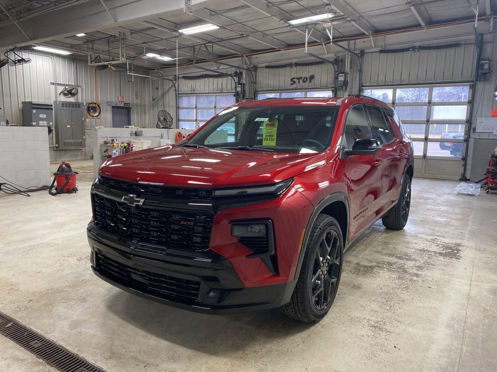 New 2026 Chevrolet Traverse RS w/ LPO, Floor Liner Package AWD/4WD image 8