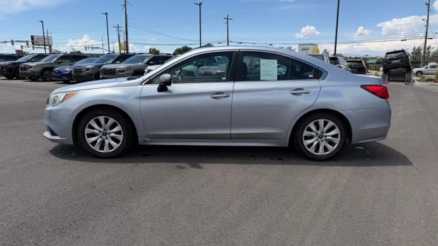 Used 2016 Subaru Legacy 2.5i Premium AWD/4WD image 8