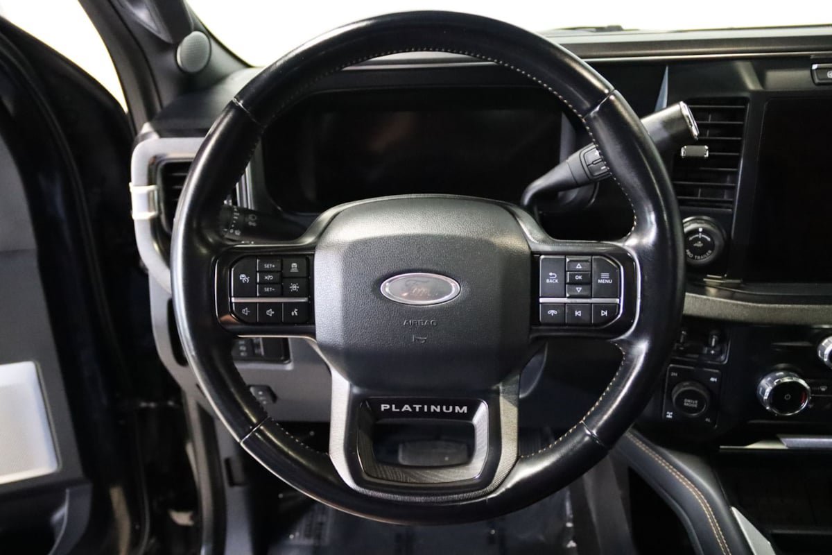 Used 2023 Ford F250 Platinum w/ FX4 Off-Road Package AWD/4WD image 47
