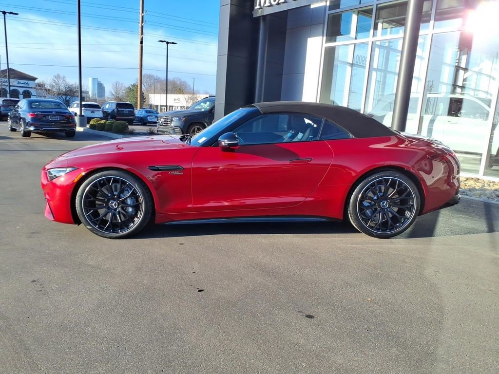 New 2026 Mercedes-Benz SL 43 AMG image 3