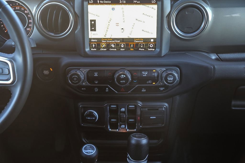 Certified 2023 Jeep Gladiator Overland image 14