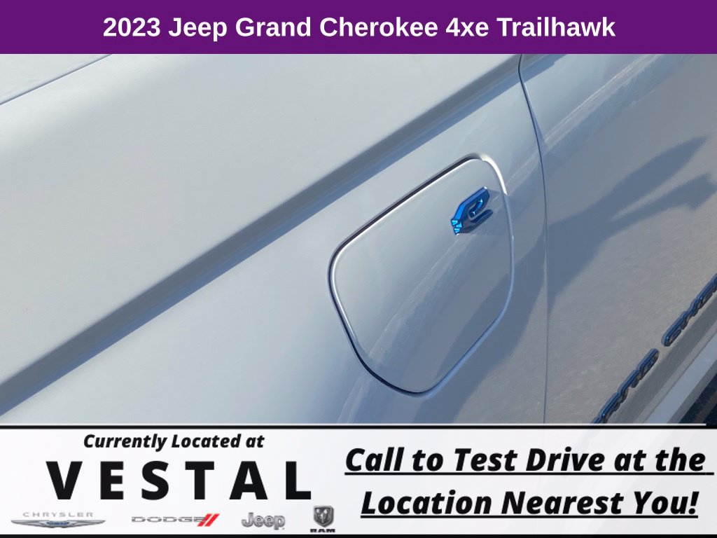 New 2023 Jeep Grand Cherokee Trailhawk AWD/4WD image 5