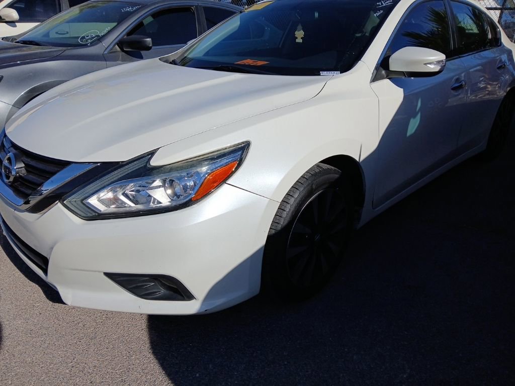 Used 2018 Nissan Altima 2.5 SV w/ 2.5 SV Technology Package