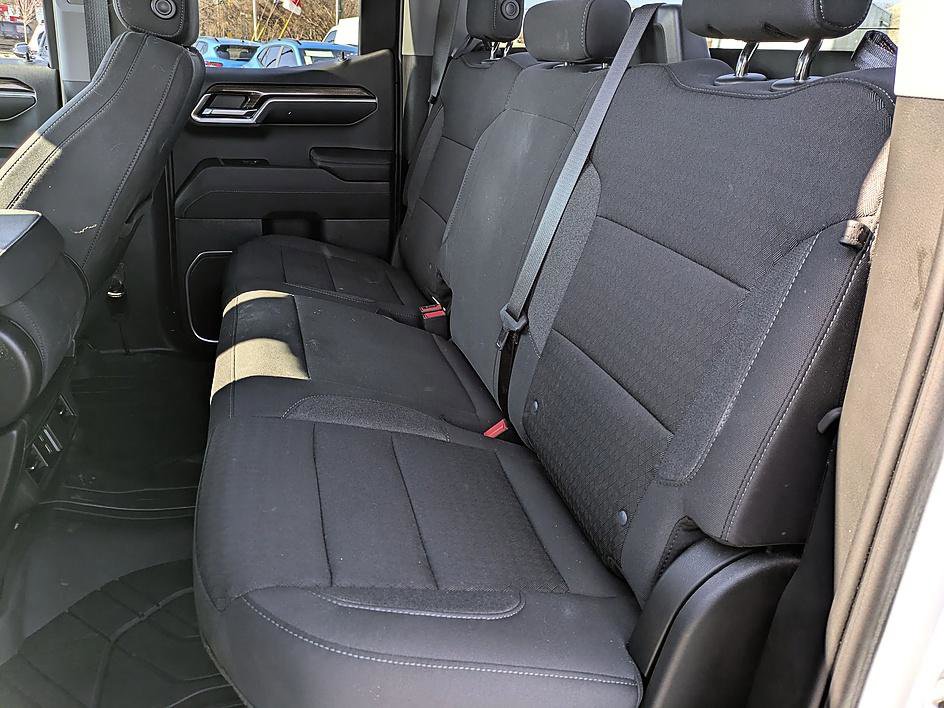 Used 2023 Chevrolet Silverado 1500 LT image 26