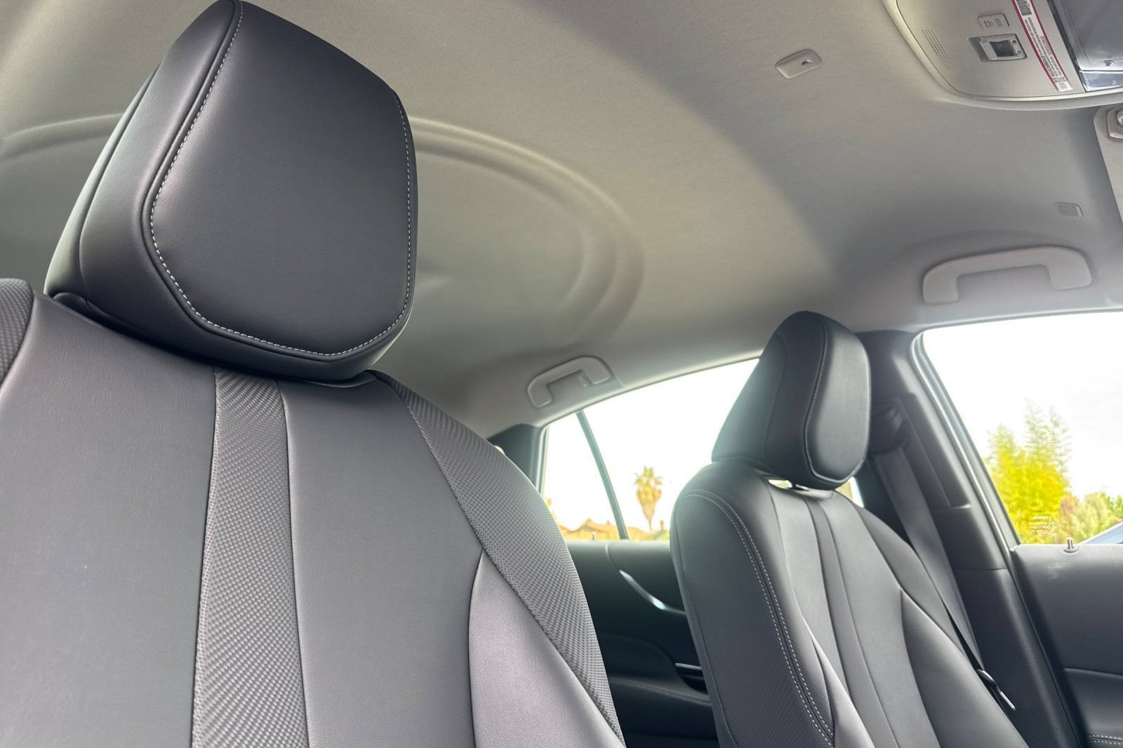 New 2026 Toyota Mirai RWD image 17