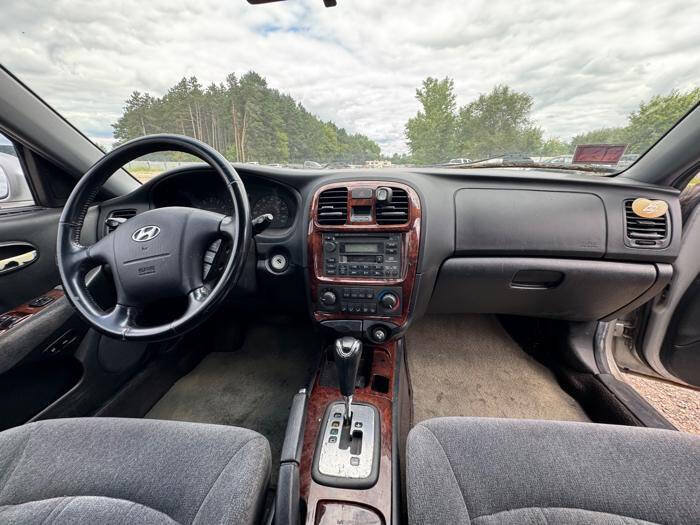 Used 2003 Hyundai Sonata GLS FWD image 31