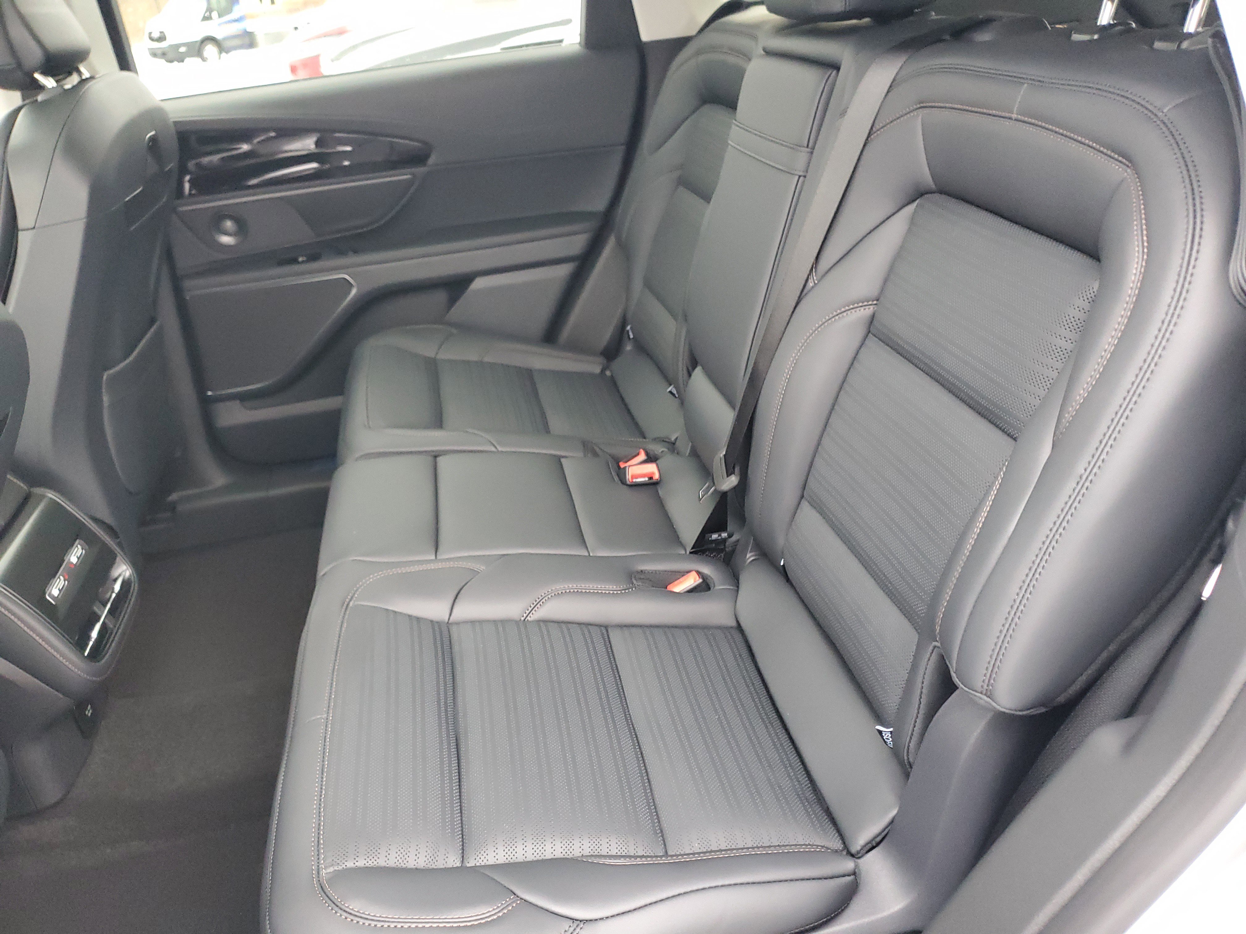 New 2026 Lincoln Nautilus Reserve w/ Jet Appearance Package image 31