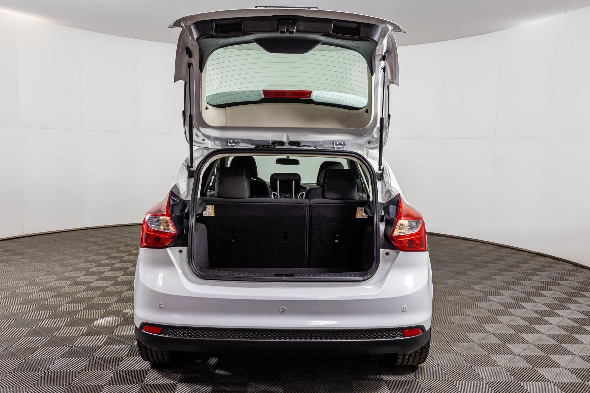 Used 2013 Ford Focus SE image 36