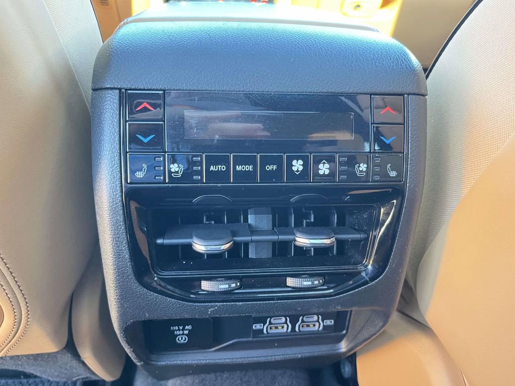 Certified 2023 Jeep Grand Cherokee L Summit image 33