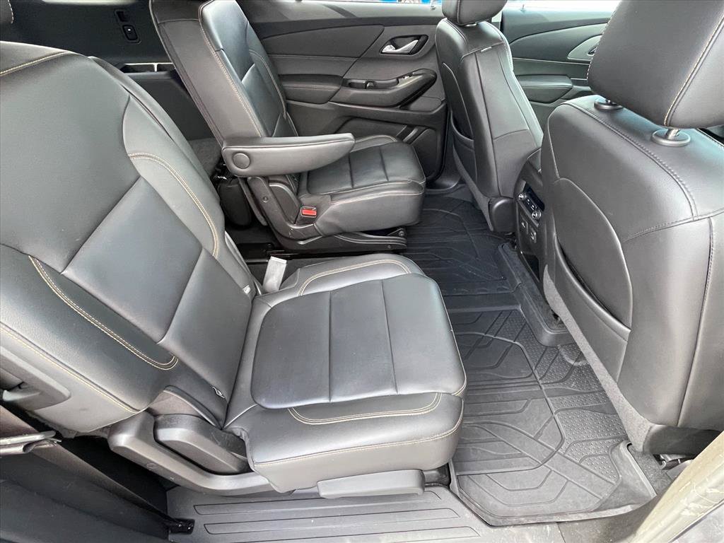 Used 2021 Chevrolet Traverse RS FWD image 26