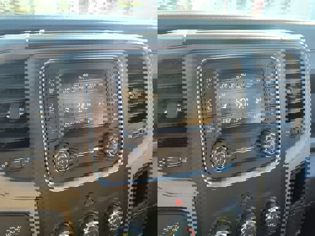 Used 2018 RAM 1500 Express w/ Wheel & Sound Group image 16