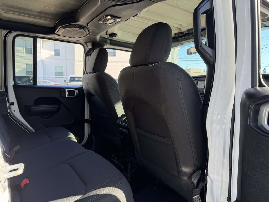Used 2019 Jeep Wrangler Unlimited Sport S image 15
