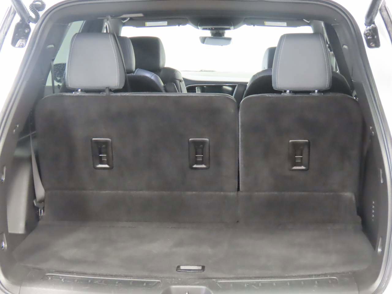 Certified 2024 Buick Enclave Premium image 18