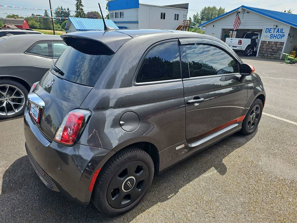 Used 2019 FIAT 500 e w/ Esport Package FWD image 5