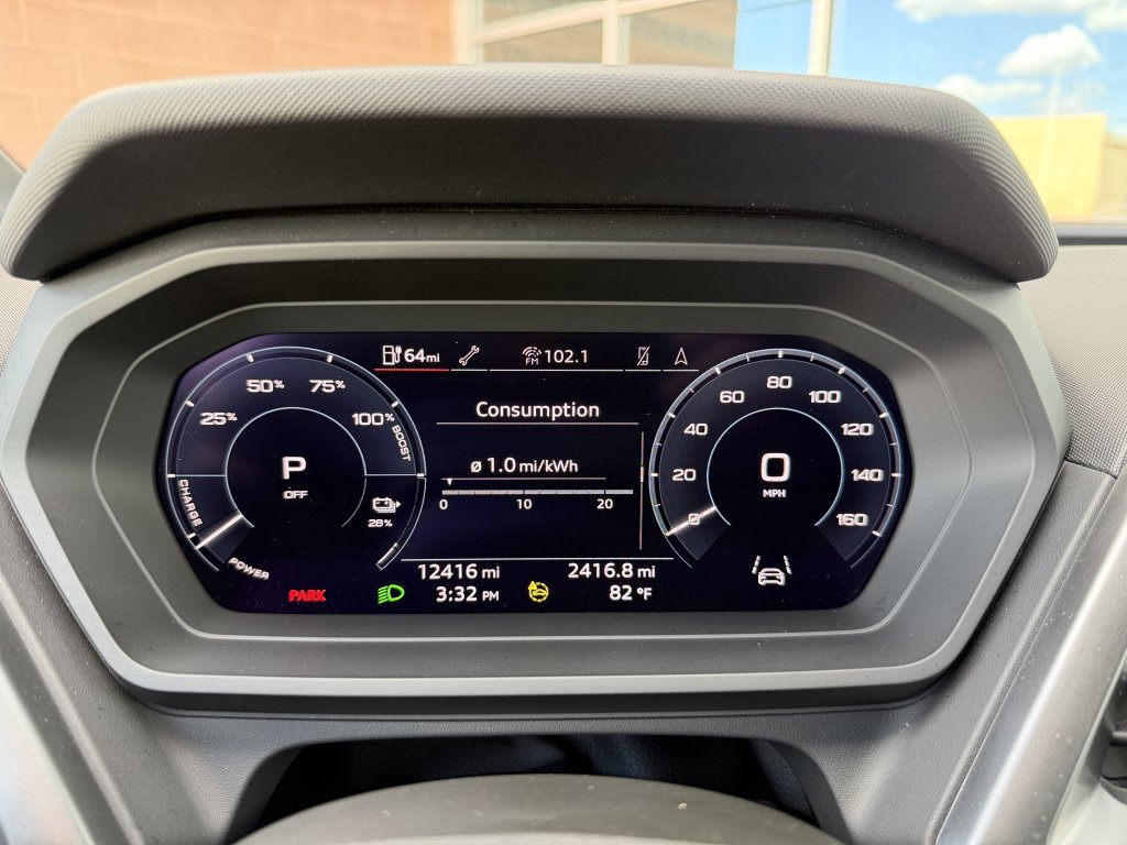 Used 2023 Audi Q4 e-tron Premium Plus w/ Premium Plus AWD/4WD image 18