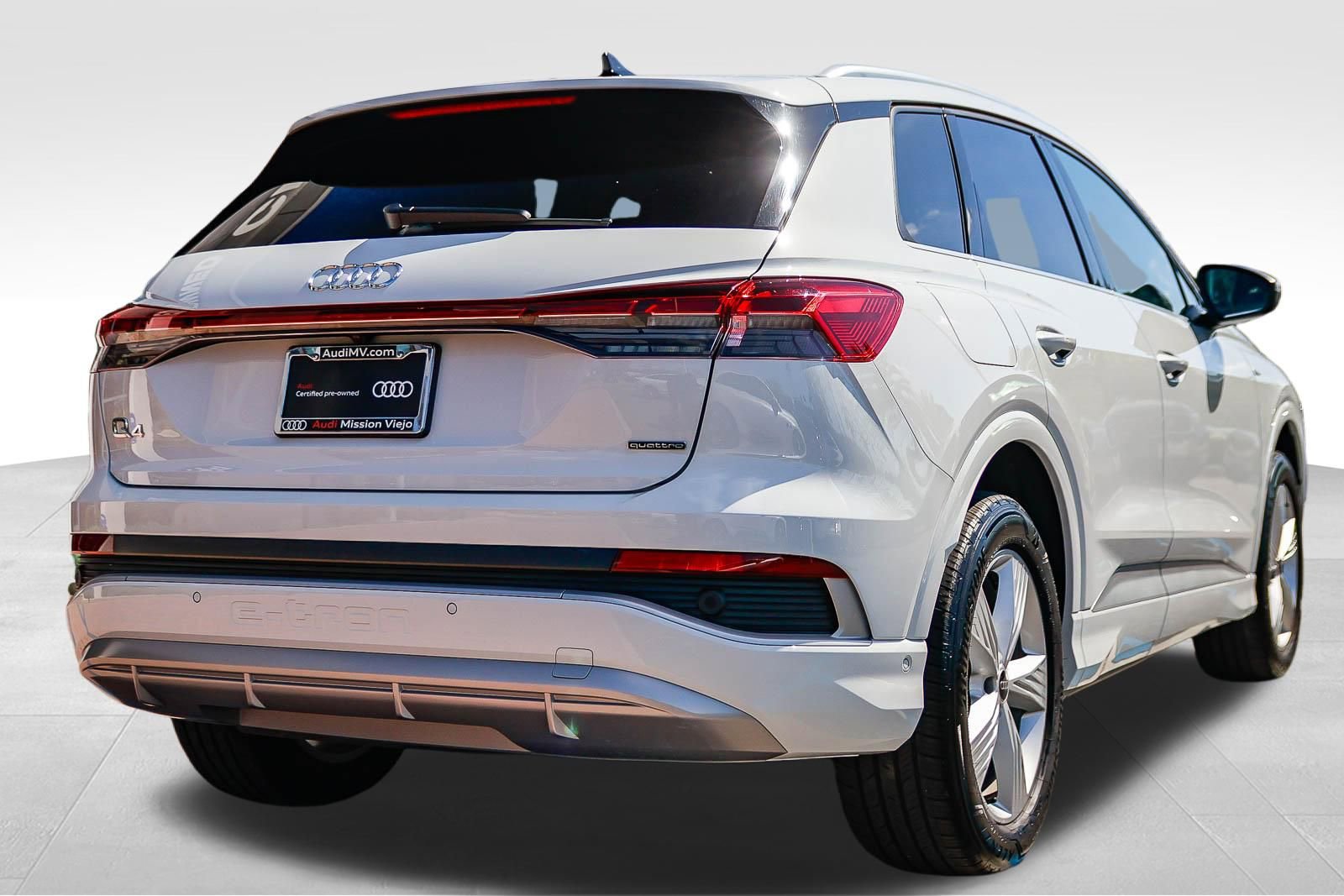 Certified 2023 Audi Q4 e-tron Premium Plus w/ Premium Plus image 7