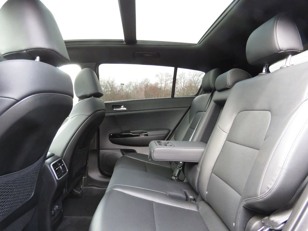 Used 2020 Kia Sportage S w/ S Premium Package image 19